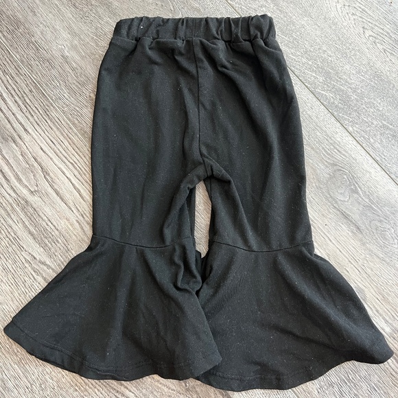 Bailey's Blossom Keely Pleated Exaggerated Bell Bottoms - Picture 2 of 3